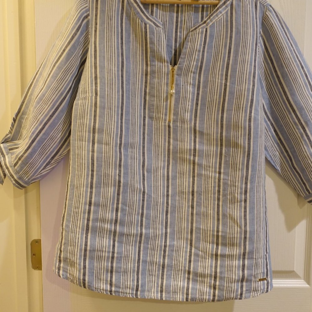 ELLEN TRACY  STRIPED  TOP